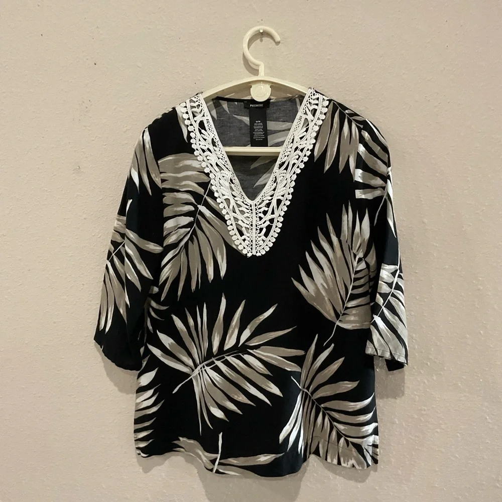 Premise Linen Blend Tunic Black/Tan Lace Palm Leaves V-neck Boho Women’s Medium